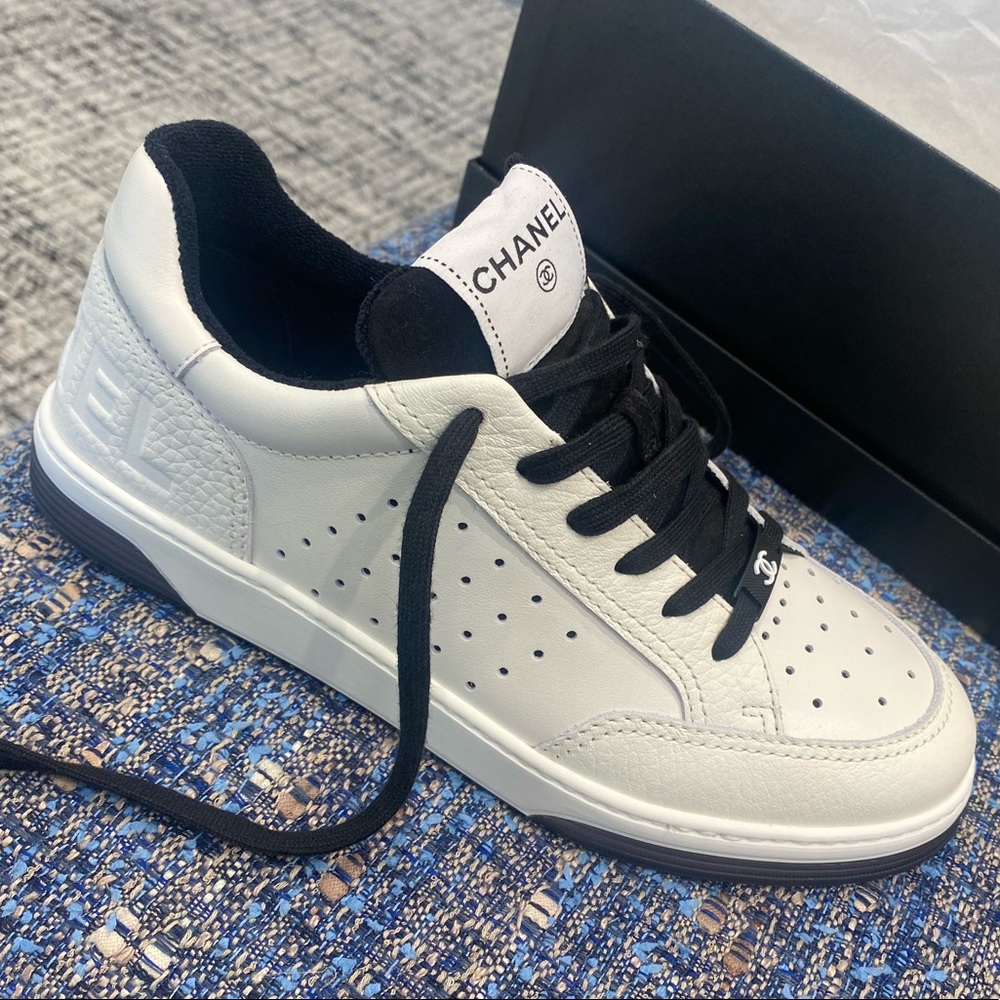 RARE Chanel Sneaker 2021